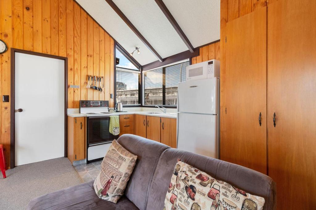 Downtown Mountview - Mt Maunganui Holiday Home Mount Maunganui Exterior photo